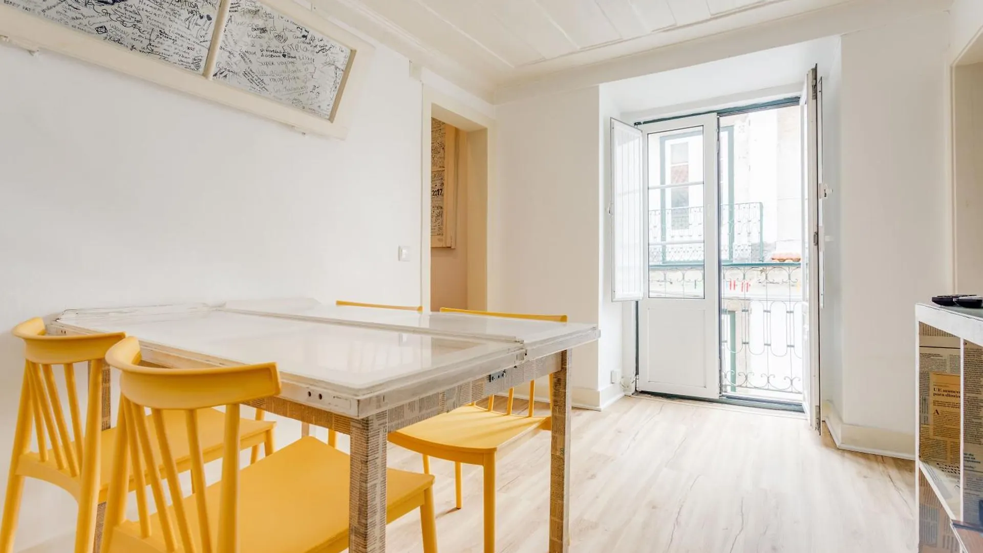 Bairro Alto Window - Cozy Spot In A Buzzing Locale Appartement Lissabon
